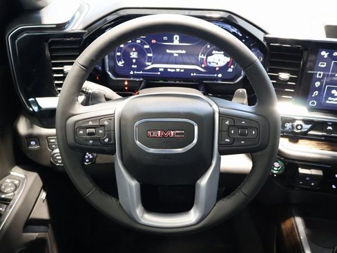 New 2026 GMC Sierra 1500 Elevation w/ Elevation Premium Package AWD/4WD image 17