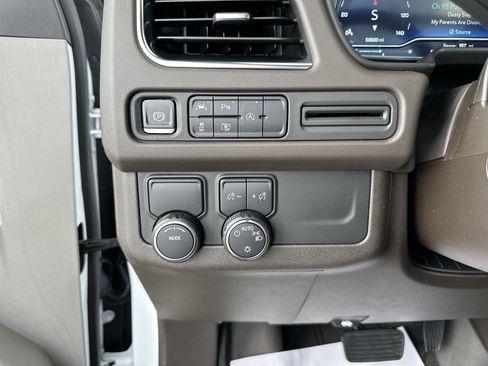 Certified 2023 Chevrolet Tahoe LT w/ Luxury Package RWD image 18