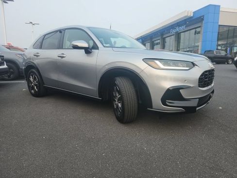 Used 2024 Honda HR-V EX-L image 2