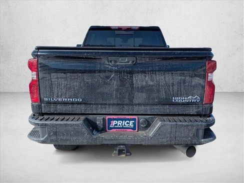 Used 2024 Chevrolet Silverado 2500 High Country w/ High Country Premium Package image 6