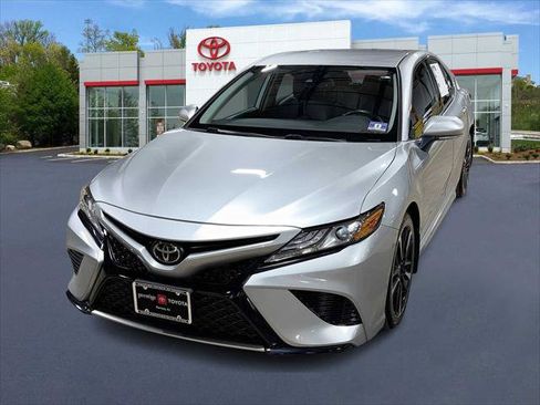 Certified 2019 Toyota Camry XSE image 1