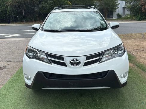 Used 2015 Toyota RAV4 XLE AWD/4WD image 2