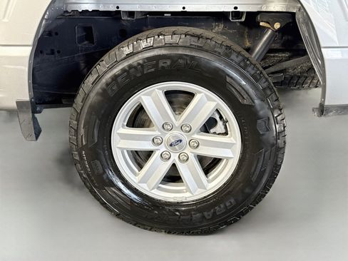 Used 2022 Ford F150 XLT w/ Trailer Tow Package AWD/4WD image 36