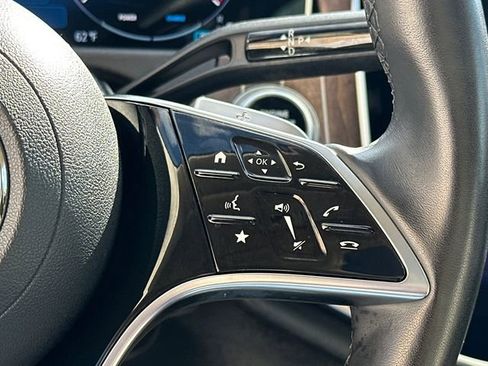 Used 2025 Mercedes-Benz E 350 4MATIC Sedan image 29