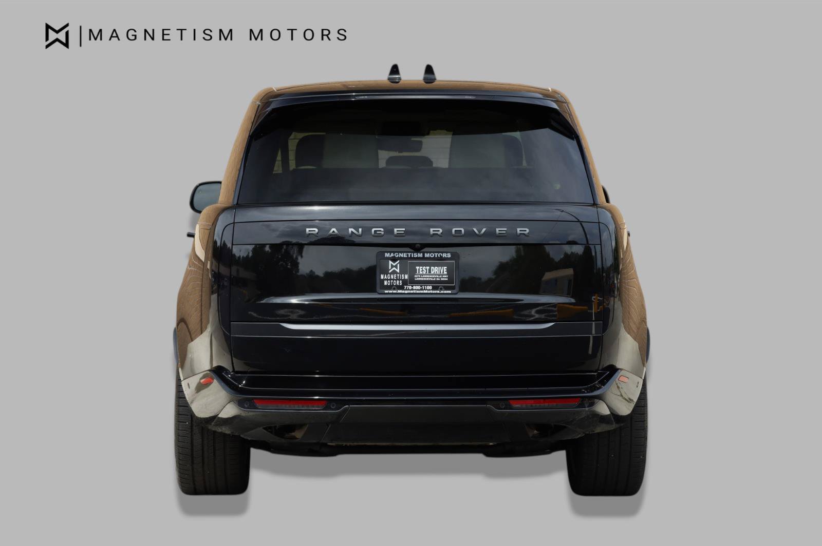 Used 2024 Land Rover Range Rover Long Wheelbase SE AWD/4WD image 8