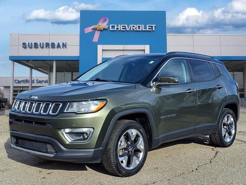 Used 2018 Jeep Compass Limited image 1