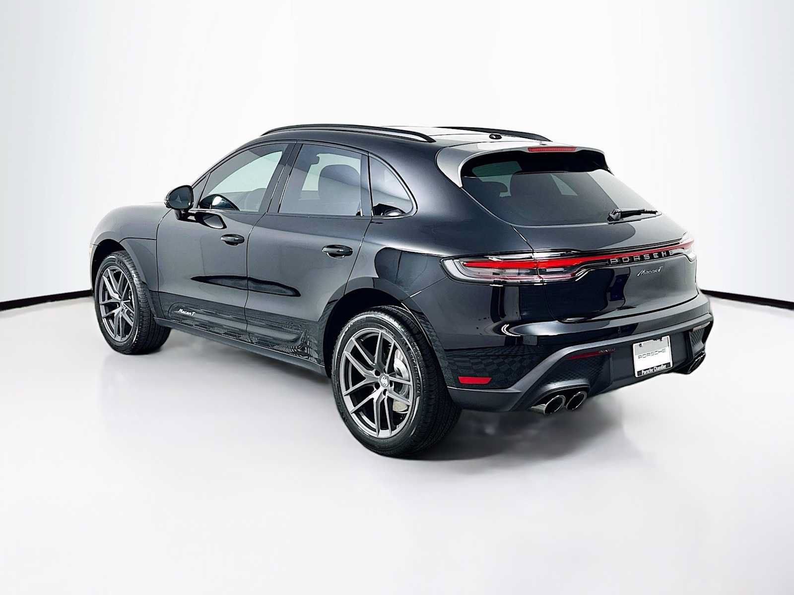 Used 2026 Porsche Macan Turbo AWD/4WD image 3