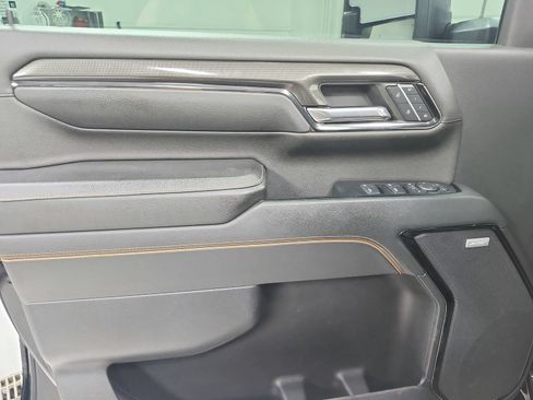 Used 2024 GMC Sierra 2500 AT4 w/ AT4 Premium Plus Package AWD/4WD image 42