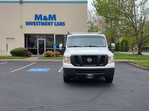 Used 2018 Nissan NV 3500 SL image 51