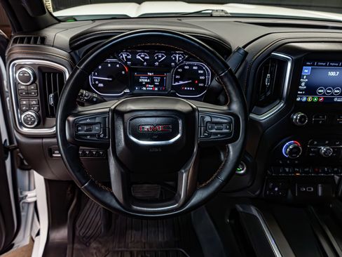 Used 2023 GMC Sierra 3500 AT4 w/ AT4 Preferred Package image 17