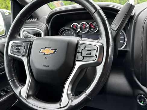 Used 2019 Chevrolet Silverado 1500 LTZ AWD/4WD image 42