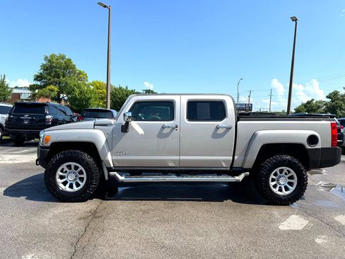 Used 2009 HUMMER H3T Luxury image 6
