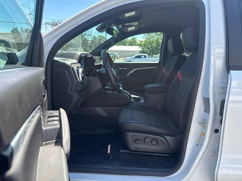 Used 2023 Chevrolet Colorado Z71 w/ Z71 Convenience Package 2 AWD/4WD image 13