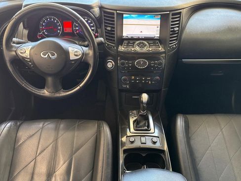 Used 2011 INFINITI FX35 AWD 4dr w/ Premium Pkg image 27