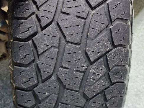 Used 2013 RAM 1500 Classic SLT w/ Premium Display Pkg image 13