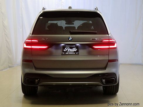 Used 2026 BMW X7 xDrive40i w/ M Sport Package image 7