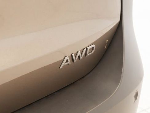 Used 2025 Nissan Kicks S AWD/4WD image 10