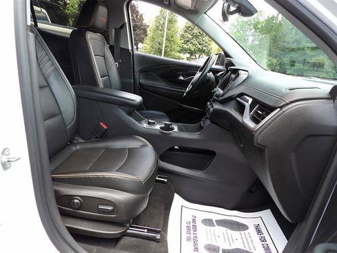 Certified 2022 GMC Terrain AT4 AWD/4WD image 40