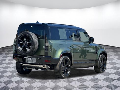 New 2026 Land Rover Defender 110 X-Dynamic SE AWD/4WD image 7