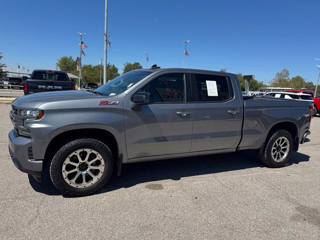 Used 2022 Chevrolet Silverado 1500 RST AWD/4WD image 3