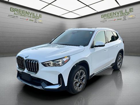 Used 2025 BMW X1 xDrive28i AWD/4WD image 1