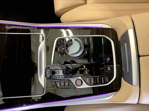 Used 2021 BMW X5 xDrive40i w/ M Sport Package image 15