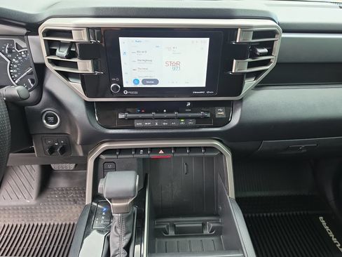 Used 2023 Toyota Tundra SR5 w/ SR5 Convenience Package AWD/4WD image 20