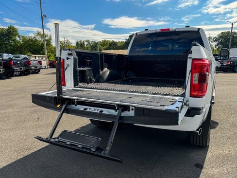 Used 2022 Ford F150 XLT w/ Equipment Group 302A High AWD/4WD image 18