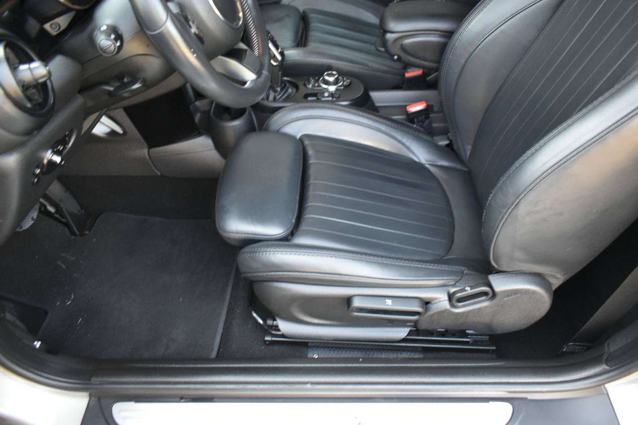 Used 2022 MINI Cooper S w/ Driver Assistance Package FWD image 25