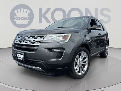 Used 2018 Ford Explorer XLT w/ Equipment Group 202A AWD/4WD image 1