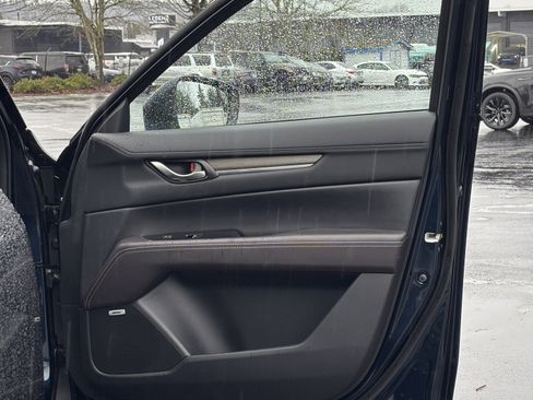 Certified 2025 MAZDA CX-5 Signature image 13