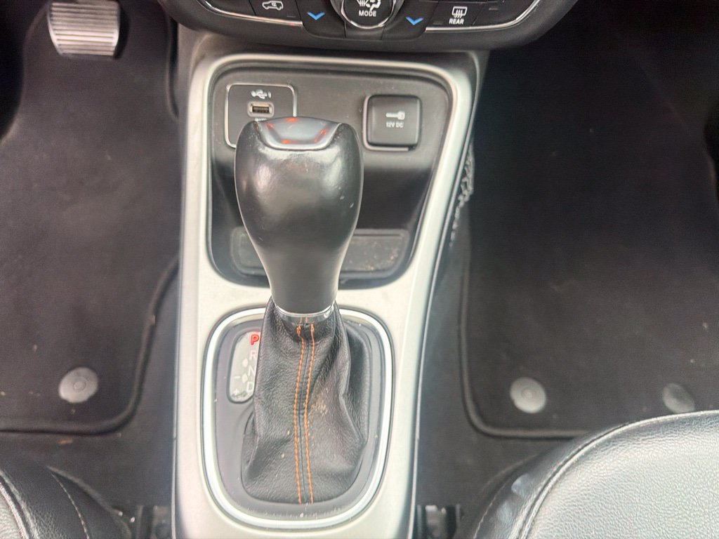 Used 2020 Jeep Compass Latitude FWD image 20