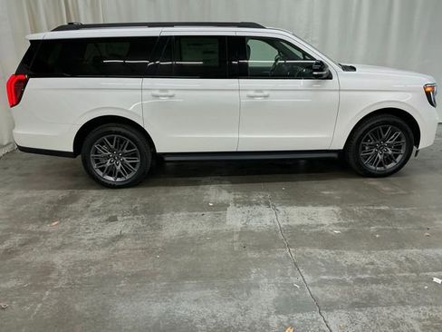 New 2026 Ford Expedition Max Platinum w/ Stealth Appearance Package image 2