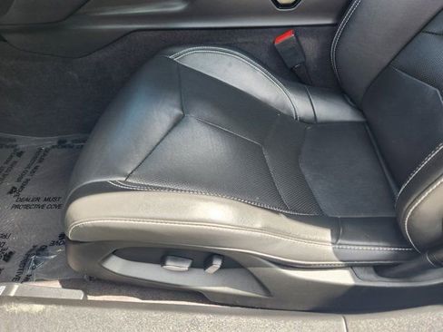 Used 2024 Chevrolet Corvette Stingray Convertible w/ Z51 Performance Package image 36