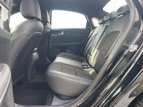 Used 2023 Kia Forte GT-Line w/ GT-Line Technology Package image 19