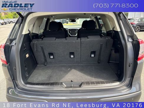 Used 2023 Subaru Ascent Premium w/ Convenience Package AWD/4WD image 11