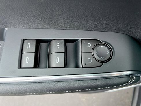 New 2026 GMC Acadia Elevation image 20