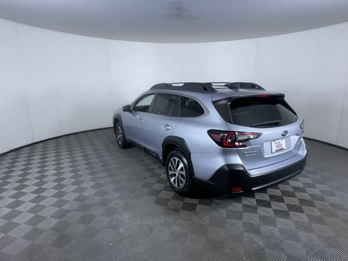 Certified 2023 Subaru Outback Premium AWD/4WD image 7