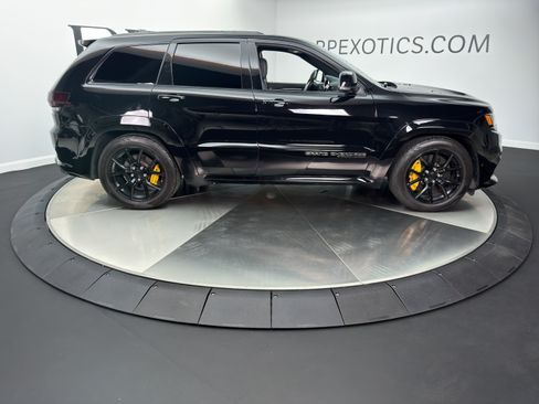 Used 2020 Jeep Grand Cherokee Trackhawk AWD/4WD image 7