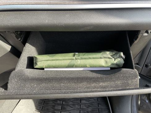 Used 2022 Jeep Grand Cherokee L Overland image 50