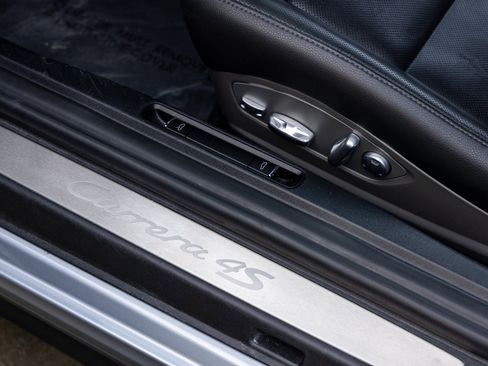 Used 2014 Porsche 911 Carrera 4S image 30