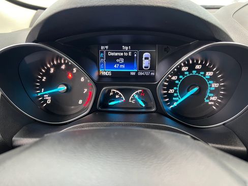 Used 2016 Ford Escape Titanium image 19