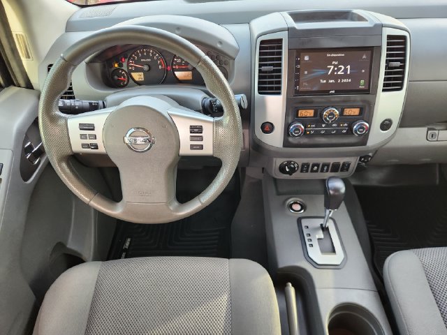 Used 2020 Nissan Frontier SV AWD/4WD image 27