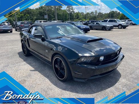 Used 2010 Ford Mustang GT RWD image 1