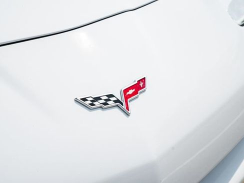 Used 2006 Chevrolet Corvette Convertible w/ Preferred Equipment Group image 25