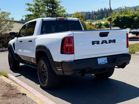 Used 2025 RAM 1500 RHO AWD/4WD image 5
