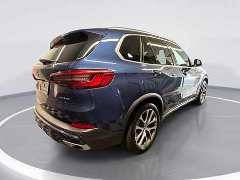 Used 2019 BMW X5 xDrive40i w/ Convenience Package AWD/4WD image 4