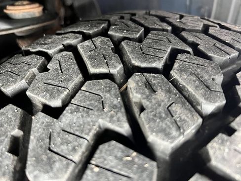 Used 2012 Nissan Titan SV w/ SV Value Truck Pkg image 30