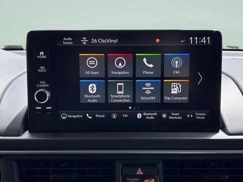 Certified 2025 Honda Pilot Touring image 23