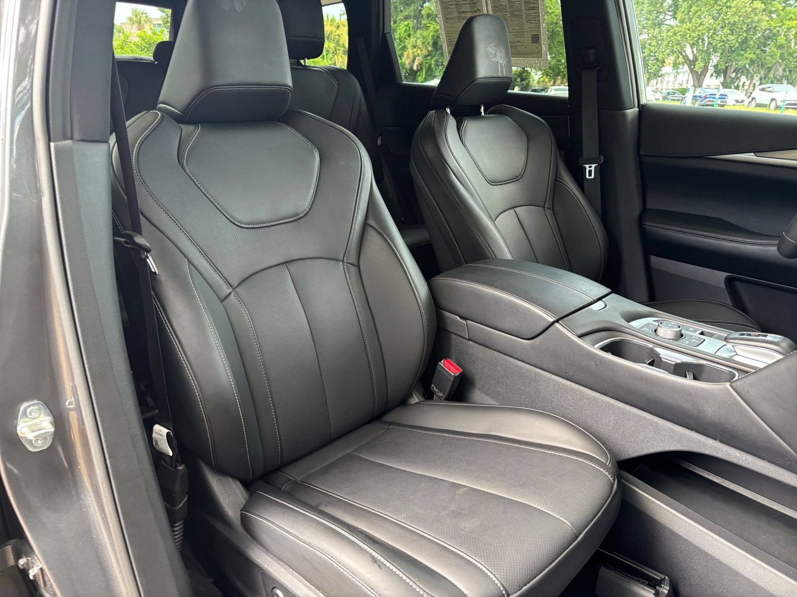 Used 2026 INFINITI QX60 Luxe FWD image 40